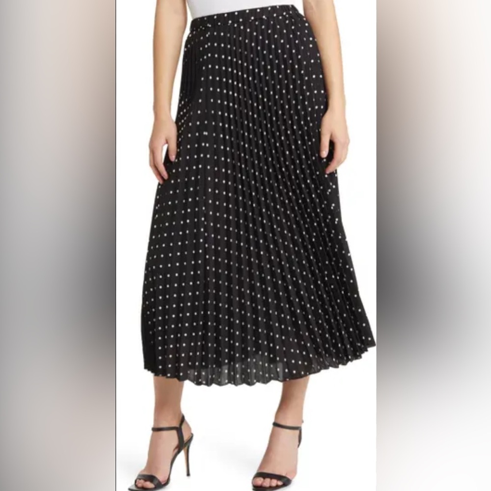 Anne Klein Black and White A-Line Pleated Flowy Midi Skirt